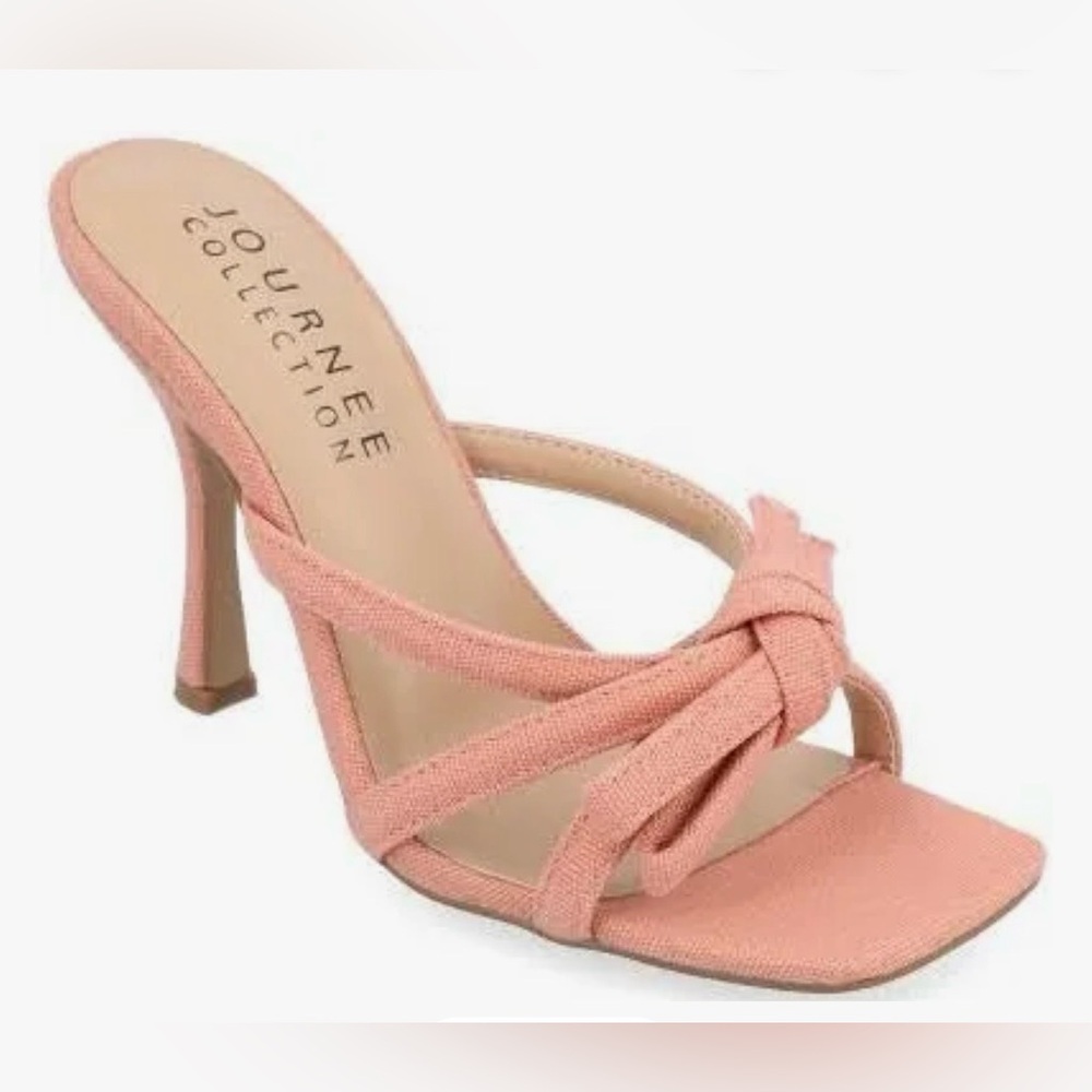 NWT ~ Journee Collection Women’s “Cilicia” Slip On Multi Strap Open Toe Sandals.